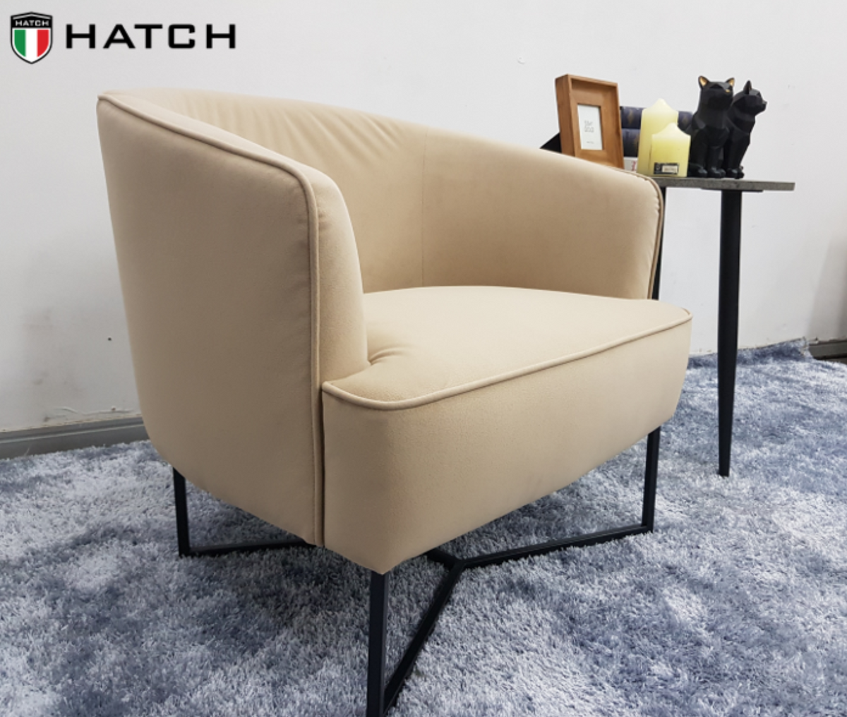 9867 DESIGNER CHAIR